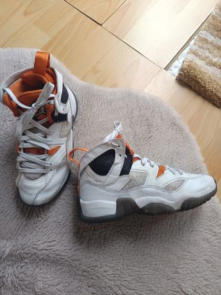 Jordan Jumpman Two - Scarpe Arancio/Bianche