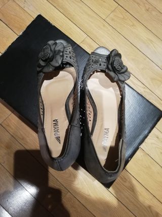 Zapatos cuña gris 