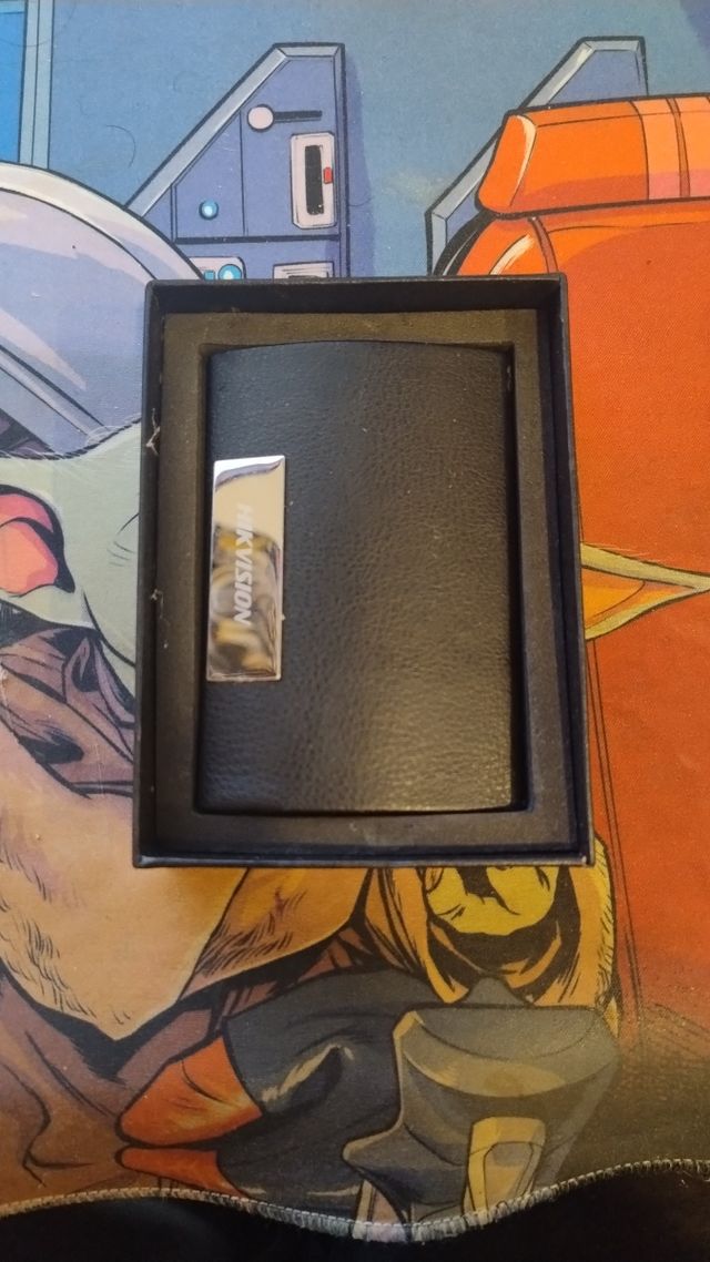 Caixa Hikvision - Porta Cartões