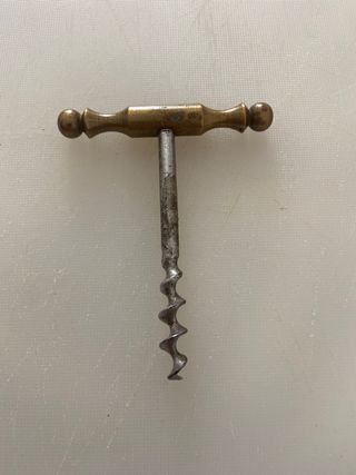 Cavatappi antico in ottone c1