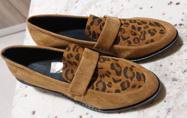Zapatos mocasín 40 leopardo Nuevos