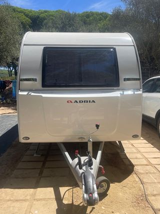 Caravana Adria Aviva 400 DK - Año 2023