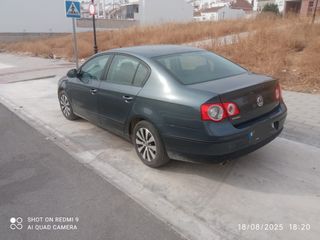 Volkswagen Passat 2010