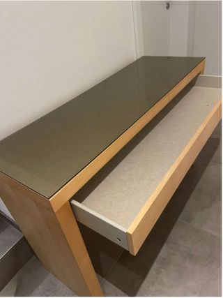Tocador Malm de Ikea -
190 x 43 x 90