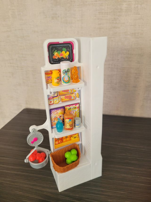 Supermercado Barbie: Cajas registradora y estantes