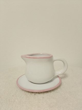 Set da cucina in porcellana rosa