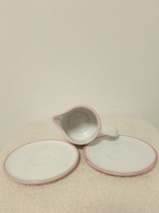 Set da cucina in porcellana rosa