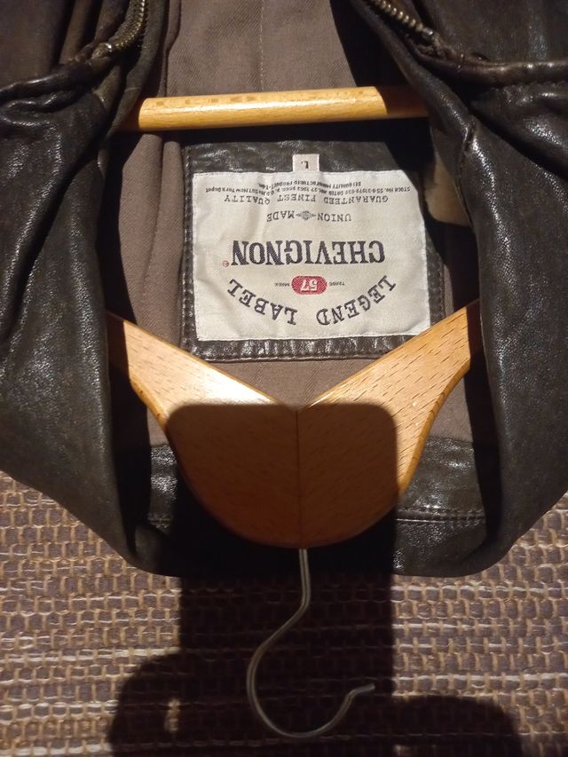 Chaqueta Chevignon marrón