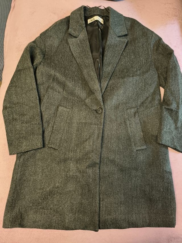 Abrigo Zara Gris