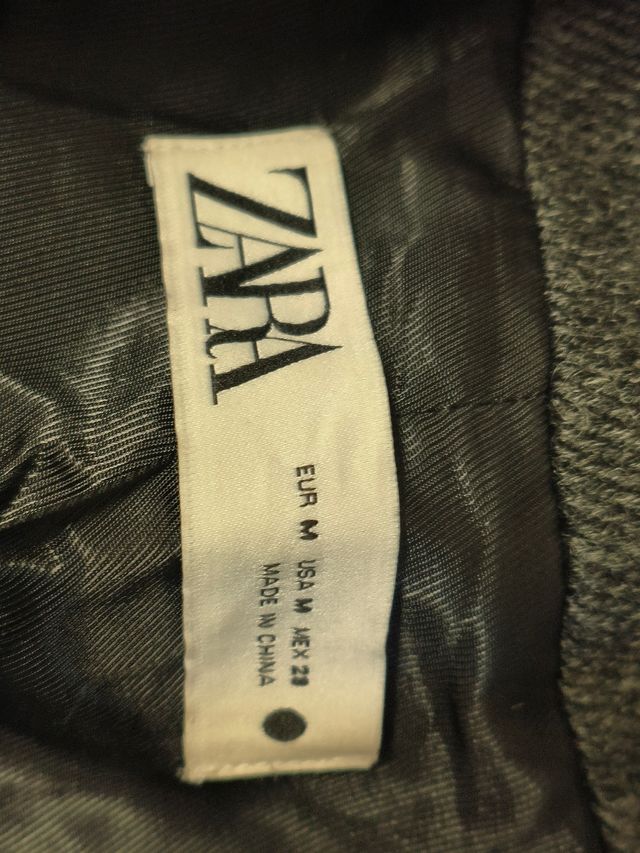 Abrigo Zara Gris