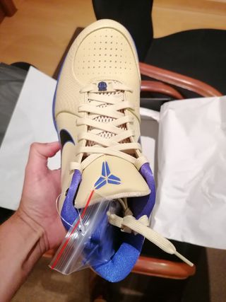Kobe 4 Barcelona - Zapatillas