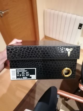 Kobe 4 Barcelona - Zapatillas