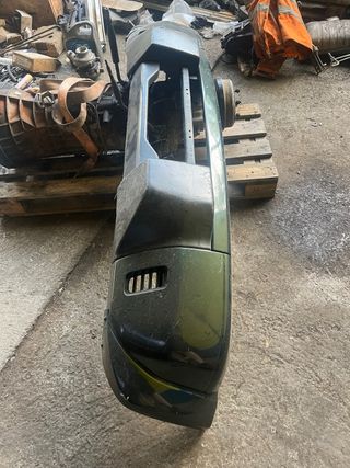 Defensa nissan gr y61