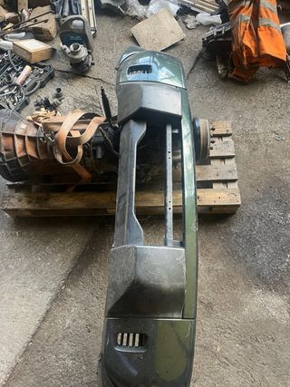 Defensa nissan gr y61