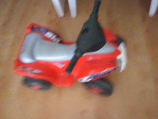 Quad eléctrico infantil 6v