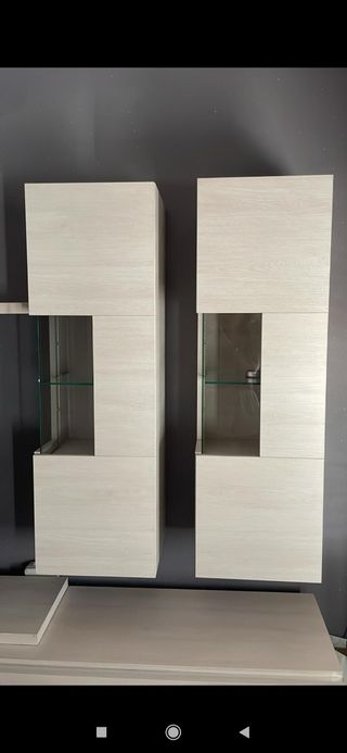 Mueble TV beige + vitrina