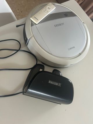 Robot aspirador DeeBot