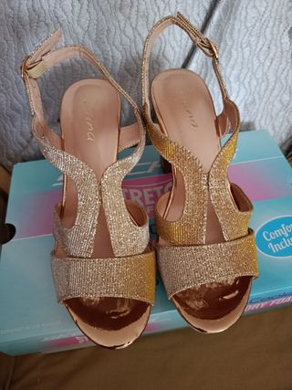 Zapatos Skechers brillantes dorados - 38