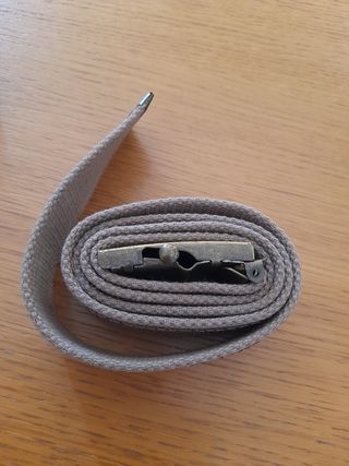 Cintura beige con paillettes