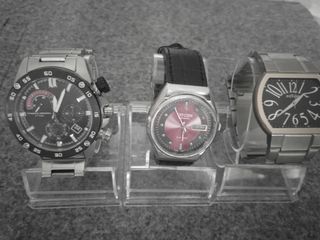 Lote 3 relojes: colección privada Citizen, Potens.