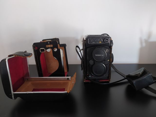 Yashica Mat-124G - Macchina Fotografica