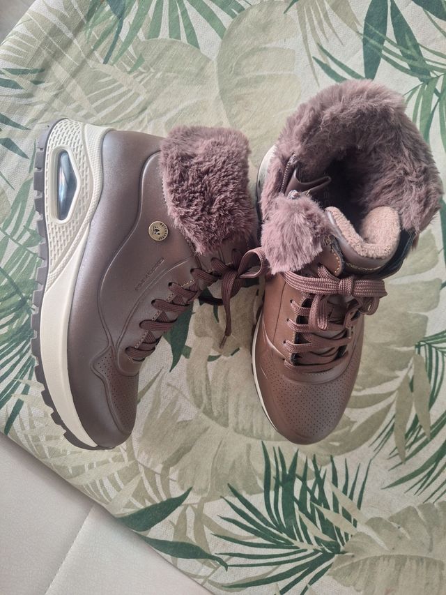 Botas Skechers Marrón - Piel