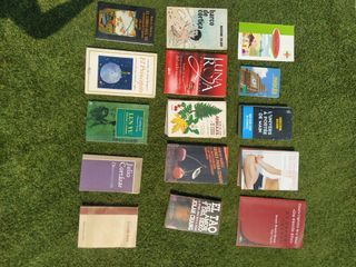 Libros varios 2€ cada uno