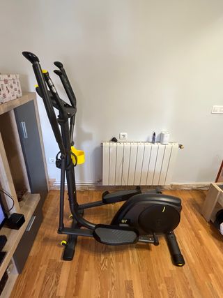 Bicicleta elíptica BH Fitness