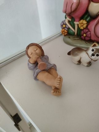 Statuina bimba Goebel: flauto
