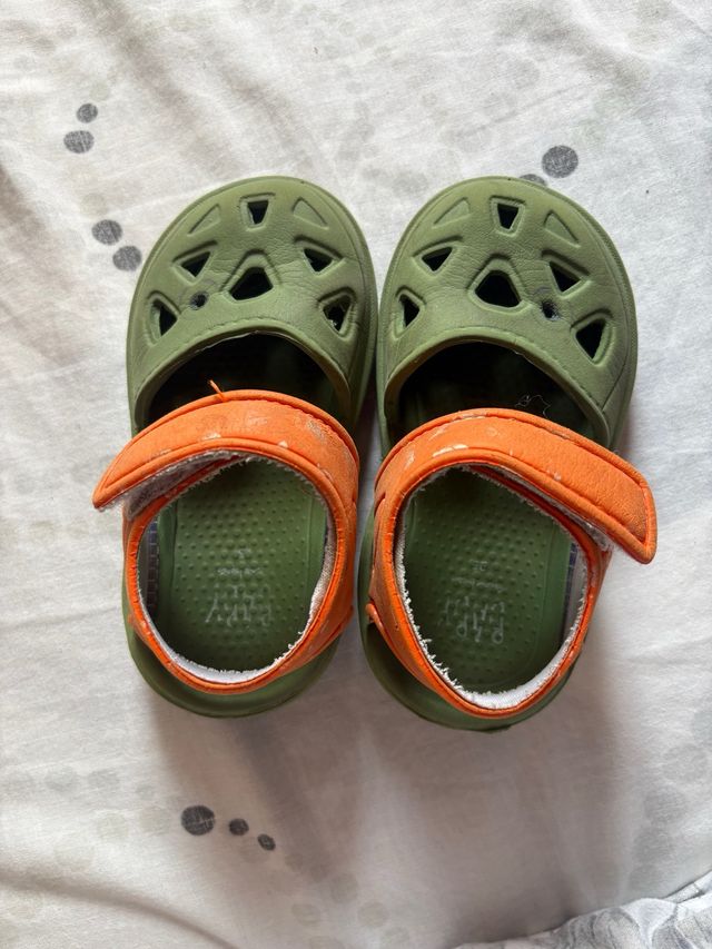 Sandalias bebé talla 23 - Verde y naranja