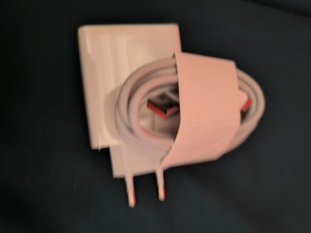 Cargador 67W - Rápido