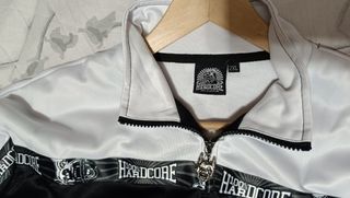 Chaqueta 100% Hardcore | Blanco y Negro