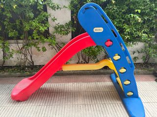 Tobogán infantil Little Tikes, Rojo amarillo yAzul