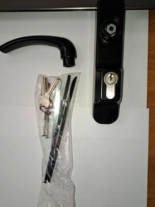 Maniglia porta nera - Cilindro