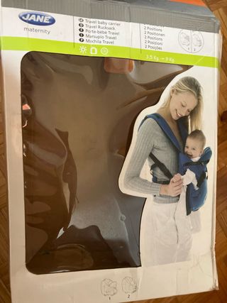 Mochila portabebés roja