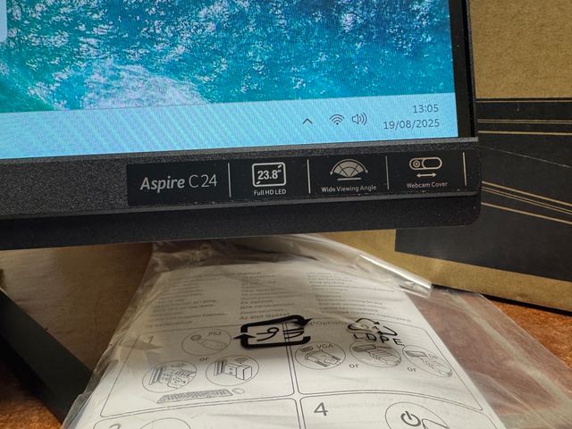 Todo en 1, Acer, 24" , i3-12, 8gb, 512gb, Win 11