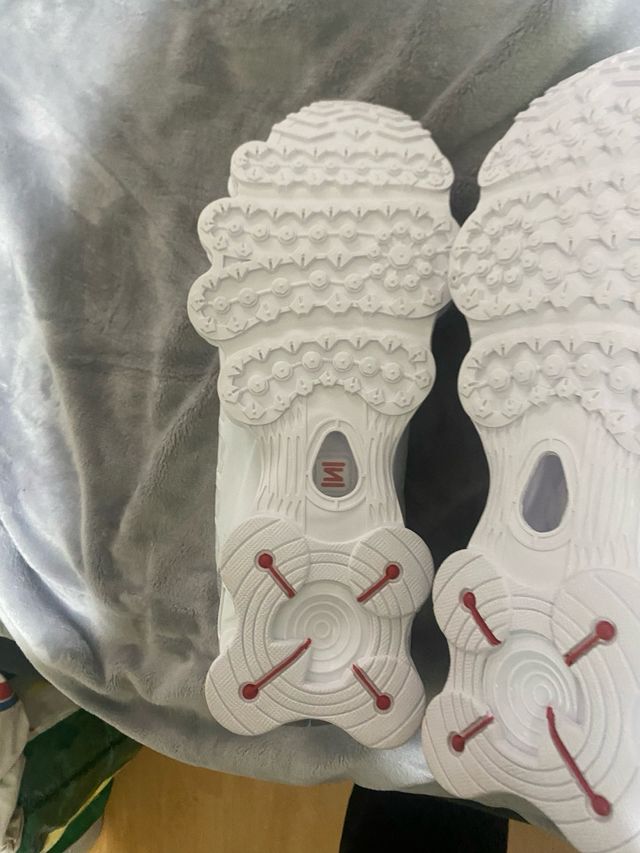 Zapatillas Nike Shox blancas Nuevas