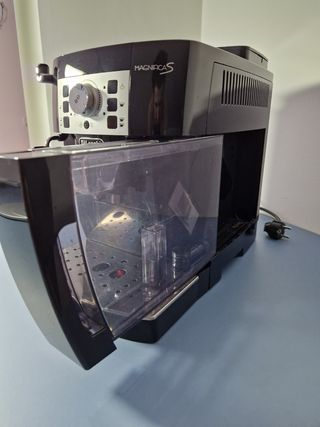 Cafetera Delonghi Magnifica S