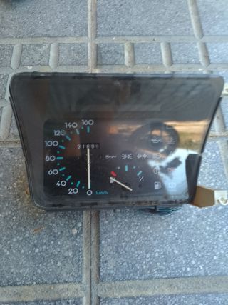 Cuadro instrumentos Seat Marbella
