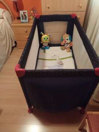 Cuna viaje + colchón + sábanas