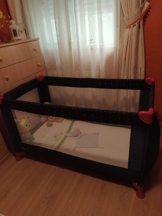 Cuna viaje + colchón + sábanas