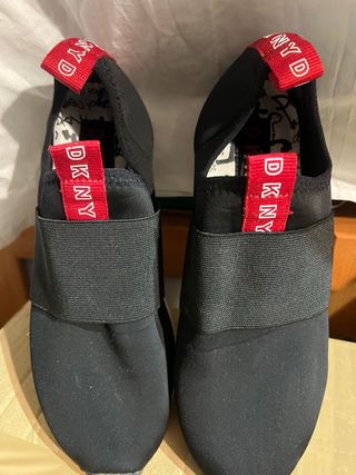 Zapatillas DKNY negras