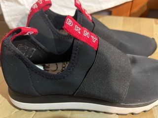 Zapatillas DKNY negras