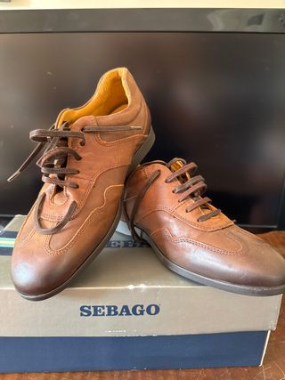 Sapatos Sebago Marrons