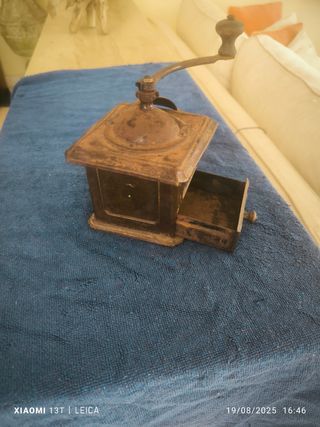 Molino café antiguo Elma