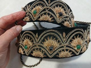 Cintura antica ricamata - pietre