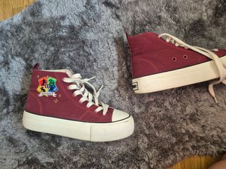 Zapatillas Harry Potter rojas