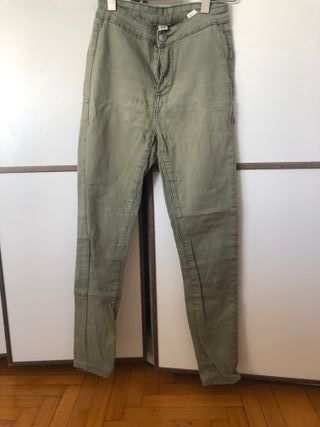 Pantalones pitillo verde olivaj