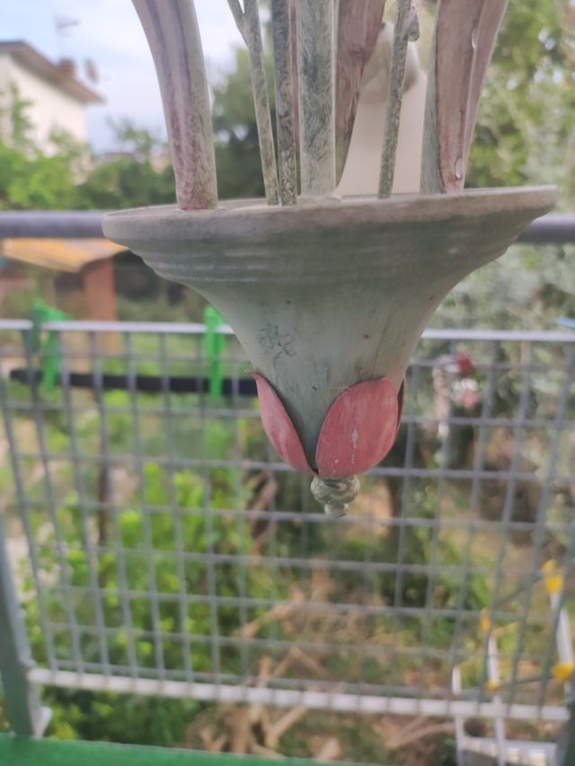 Lampadario in ferro battuto colori pastello