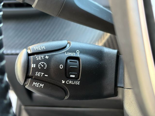 Peugeot 2008 Allure 2021